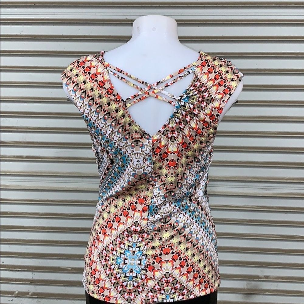 🛍️B Design size Small top - Picture 7 of 8